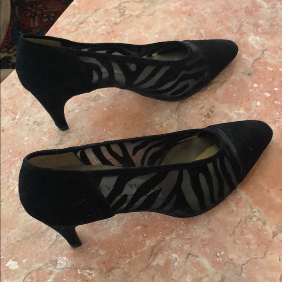 EVAN PICONE BLACK SUEDE ANIMAL PRINT PUMPS 7.5 - Picture 3 of 4